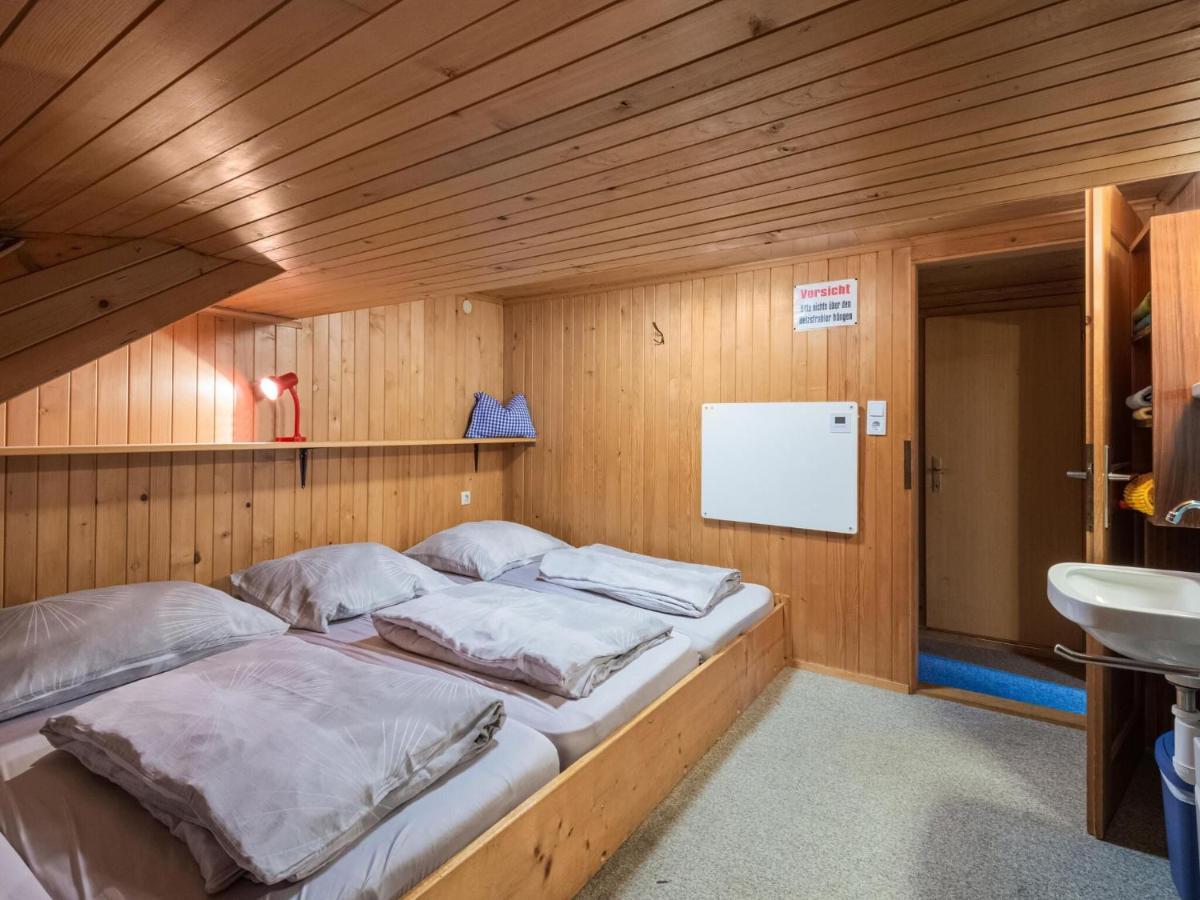 Vintage Holiday Home In Vorarlberg Near Ski Area 슈바르첸베르크 임 브레겐처발트 외부 사진